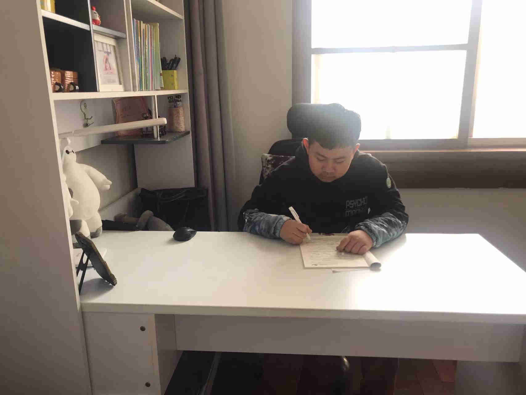 网页-图片1.jpg