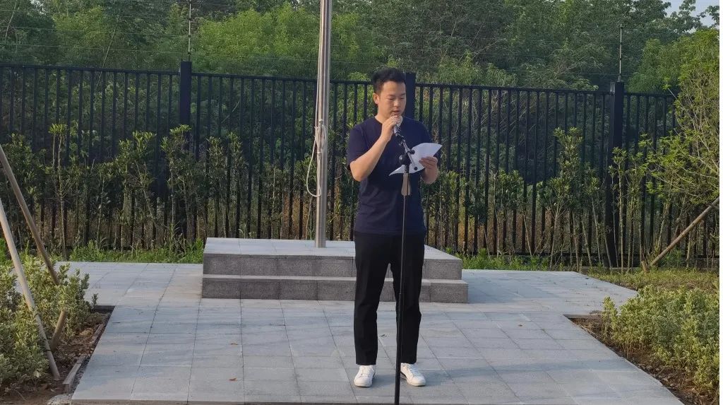 图片8.jpg